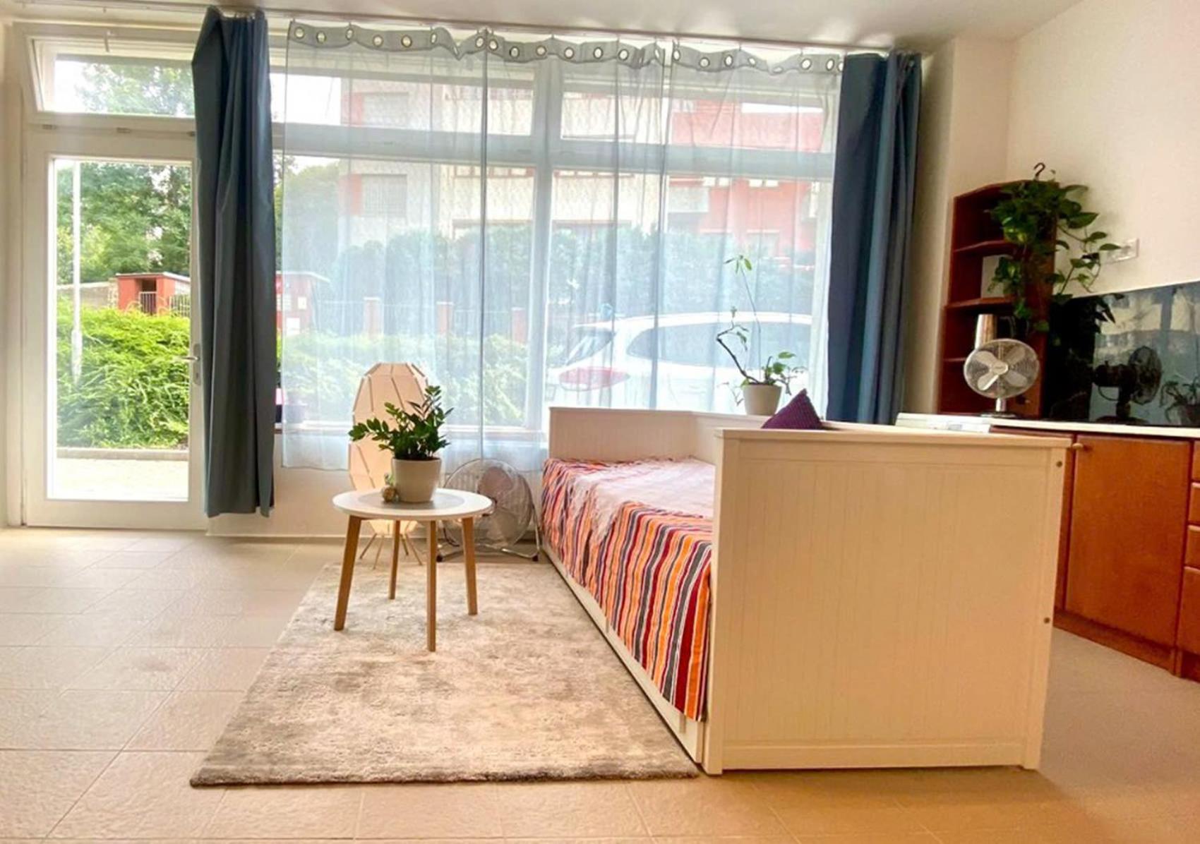Green Studio Praha 2 L Ground Floor Free Parking Exterior photo